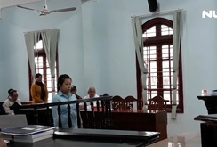 Nữ kế toán trưởng tham ô 8,3 tỷ đồng đi mua sắm