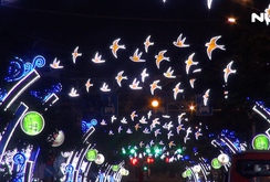 Ghi nhanh: TP HCM rực rỡ chào đón năm mới 2018