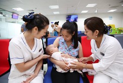 Trung tâm tiêm chủng lớn nhất TP HCM đi vào hoạt động