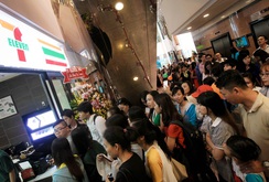 7-Eleven đã có mặt ở TP HCM, người tiêu dùng xếp hàng tham quan
