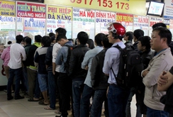 Bản tin NLĐ ngày 18-4: Cháy vé máy bay, xe đò dịp lễ 30-4 và 1-5