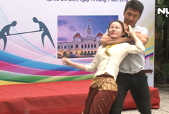 Sinh viên Lào, Campuchia hào hứng học kỹ năng tự vệ