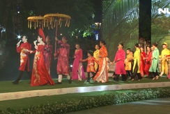 Ấn tượng đêm khai mạc Lễ hội Áo dài 2018