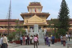 Chợ Bình Tây hoạt động trở lại sau 2 năm sửa chữa, nâng cấp