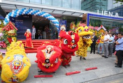 Liên Á ra mắt showroom lớn nhất tại trung tâm TP HCM Liên Á ra mắt showroom lớn nhất tại trung tâm TP HCM