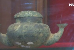 Ngắm 650 chiếc đèn cổ độc đáo