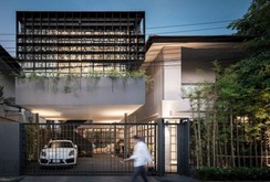 Nhà 10 năm tuổi lột xác thành nhà lồng hoa kính xinh đẹp Nhà 10 năm tuổi lột xác thành nhà lồng hoa kính xinh đẹp