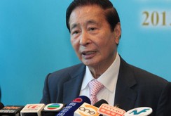 Ông trùm nhà đất trở thành người giàu nhất Hong Kong vào ngày nghỉ hưu Ông trùm nhà đất trở thành người giàu nhất Hong Kong vào ngày nghỉ hưu