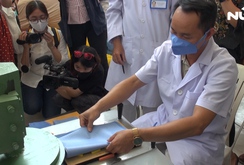 Bệnh viện Thống Nhất tự sản xuất khẩu trang y tế phục vụ các y bác sĩ