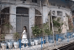 MỖI TUẦN MỘT CHUYỆN (số thứ 25): Những con hẻm “gồng mình” phục vụ sống ảo