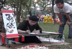 Người dân Sài Gòn đổ xô đi chơi Tết sớm