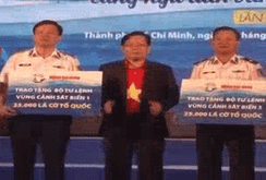 MỘT TRIỆU LÁ CỜ TỔ QUỐC CÙNG NGƯ DÂN BÁM BIỂN: Sơ kết 1 năm thực hiện và ký kết đồng hành đợt 2