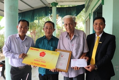 Chương trình “Mai vàng tri ân” đến Cần Thơ