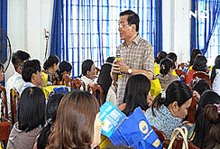 Hơn 150 giáo viên Ninh Thuận tham gia bồi dưỡng kiến thức, kỹ năng hướng nghiệp