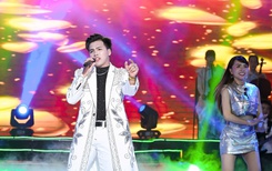 Giải thưởng Ca sĩ Triển vọng là bước đệm đưa Hoàng Nhựt đến ca hát chuyên nghiệp