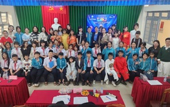 Bảo Lộc lần đầu tham gia tổ chức "Tìm kiếm tài năng MC nhí"