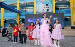 Sao nhí Bella và Rita biểu diễn cùng nhạc sĩ, ca sĩ Satila Hồng Vịnh
