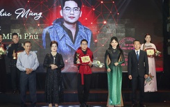 Giảng viên - NTK Lê Minh Phú: Dấu ấn cống hiến xã hội và thành tựu lớn trong giảng dạy