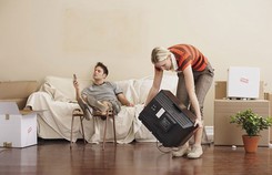 Những ông chồng quen thói 'ăn sẵn' Những ông chồng quen thói 'ăn sẵn'