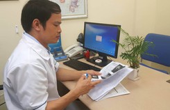Nửa đêm, cô dâu gào khóc bỏ chạy khỏi phòng tân hôn Nửa đêm, cô dâu gào khóc bỏ chạy khỏi phòng tân hôn