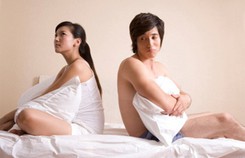 Căng thẳng khi vợ vừa ân ái vừa... đếm giờ Căng thẳng khi vợ vừa ân ái vừa... đếm giờ