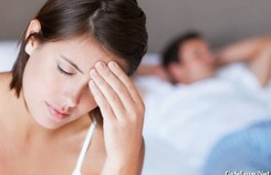 Vợ chồng tôi như hai người bạn ngủ chung giường Vợ chồng tôi như hai người bạn ngủ chung giường