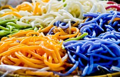 Về miền Tây ăn bánh tằm ngũ sắc Về miền Tây ăn bánh tằm ngũ sắc