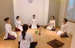 Hóa giải stress với khóa học thiền 100 giờ Hóa giải stress với khóa học thiền 100 giờ