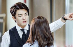 Uất nghẹn bị gia đình chồng đuổi khỏi nhà trong đêm mưa gió Uất nghẹn bị gia đình chồng đuổi khỏi nhà trong đêm mưa gió