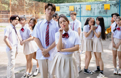 Phạm Quỳnh Anh “cua” phi công trẻ cực vui trong MV mới kết hợp cùng rapper Ricky Star Phạm Quỳnh Anh “cua” phi công trẻ cực vui trong MV mới kết hợp cùng rapper Ricky Star