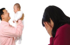 Đứa con tôi nhận nuôi lại chính là con riêng của chồng Đứa con tôi nhận nuôi lại chính là con riêng của chồng