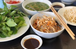 Bún cua thối và những món phải thử khi tới phố núi Pleiku Bún cua thối và những món phải thử khi tới phố núi Pleiku