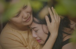 Nơi trở về khi lòng sứt sẹo Nơi trở về khi lòng sứt sẹo