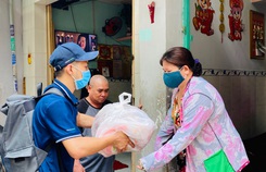 Dịch bệnh càng lan rộng – tình yêu thương càng lan tỏa Dịch bệnh càng lan rộng – tình yêu thương càng lan tỏa