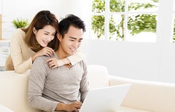 4 năm rồi chồng không hôn tôi 4 năm rồi chồng không hôn tôi