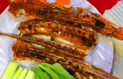 Cá tào lao nướng, không sướng mới lạ Cá tào lao nướng, không sướng mới lạ