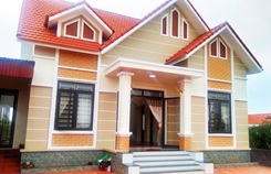 Bên trong cánh cửa gia đình của người chồng lịch thiệp Bên trong cánh cửa gia đình của người chồng lịch thiệp