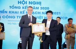 Sanofi Việt Nam nhận bằng khen của Bộ Y tế Sanofi Việt Nam nhận bằng khen của Bộ Y tế