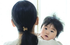 Chưa có con dâu mà phải nuôi cháu nội Chưa có con dâu mà phải nuôi cháu nội