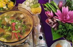 Về rừng ăn lẩu mắm U Minh Về rừng ăn lẩu mắm U Minh