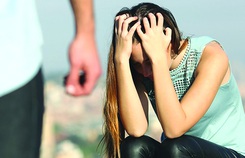 Ly hôn 3 năm vẫn bị ám ảnh bởi những trận đòn của chồng cũ Ly hôn 3 năm vẫn bị ám ảnh bởi những trận đòn của chồng cũ