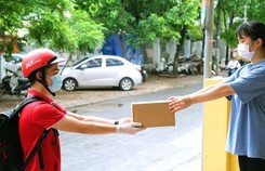 J&T Express đẩy mạnh hợp tác với các sàn thương mại điện tử quốc tế J&T Express đẩy mạnh hợp tác với các sàn thương mại điện tử quốc tế
