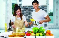 Lời xin lỗi của chồng sau 2 bữa vào bếp nấu cơm