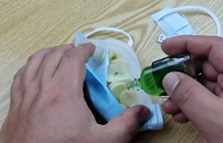 Lợi và hại từ dầu gió Lợi và hại từ dầu gió