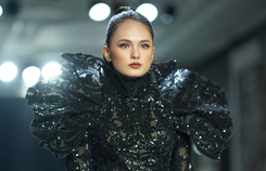 Người mẫu Huỳnh Kim Anh làm vedete tại Phnom Penh Designers Week 2023 Người mẫu Huỳnh Kim Anh làm vedete tại Phnom Penh Designers Week 2023