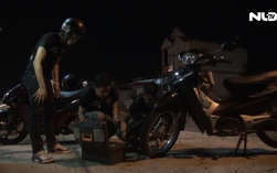 Đội cứu hộ xe máy miễn phí về đêm ở Cà Mau