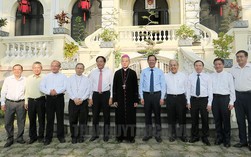 Chủ tịch UBND TP HCM thăm, chúc Tết Tòa Tổng Giám mục Tổng Giáo phận TP HCM