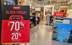 Giảm giá sập sàn, Black Friday đã hết hấp dẫn?