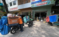 Quá tải đơn hàng Tết