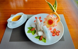 Tháng 6 về Huế ăn chay